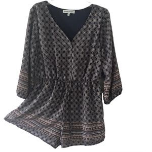 Women’s Blue Floral Boho Romper Size L